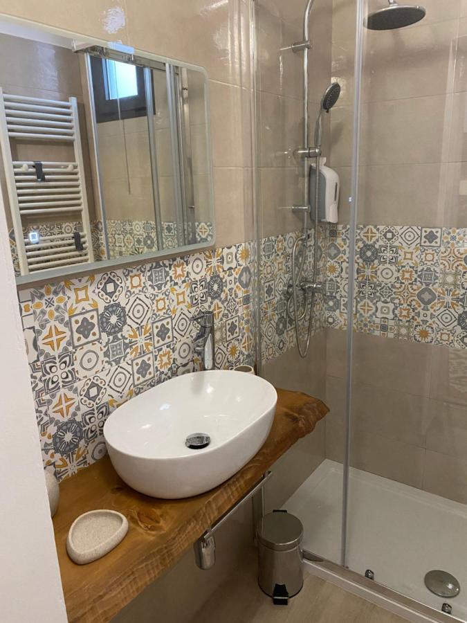 דירות לצ'ה La Casa Di Nonna Titina מראה חיצוני תמונה